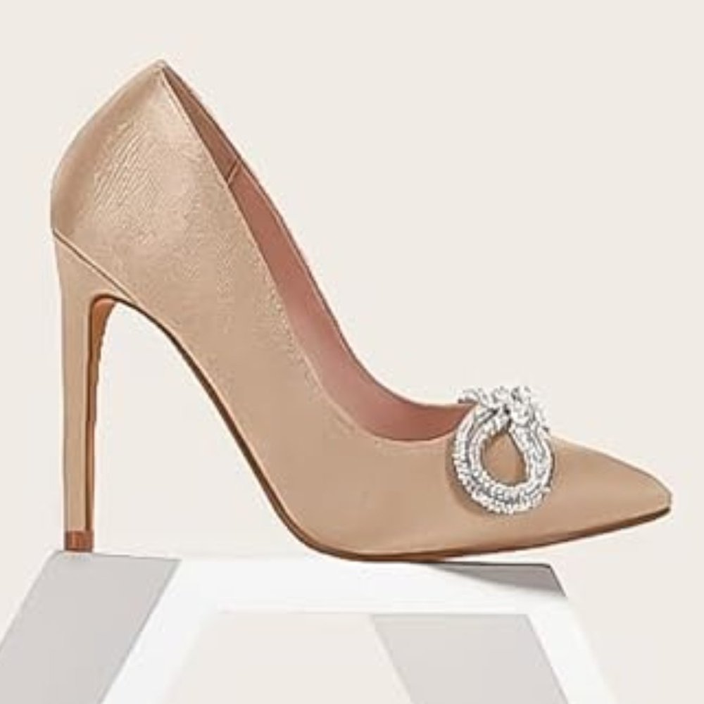 COUTGO Rhinestone Bow Champagne Satin Dress Shoes ๐ฅ NEW IN BOX! ๐ฅ Size 7.5 - Picture 4 of 12